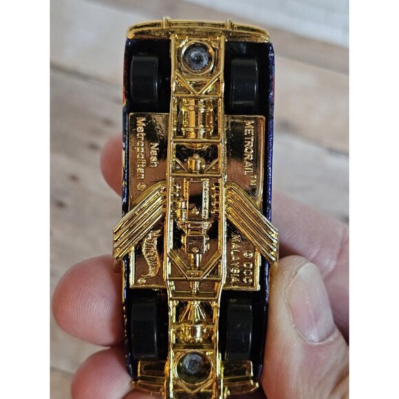 Hot Wheels 2003 Crazed Clowns Nash Metropolitan Purple Flames Gold Engine - Picture 6 of 7